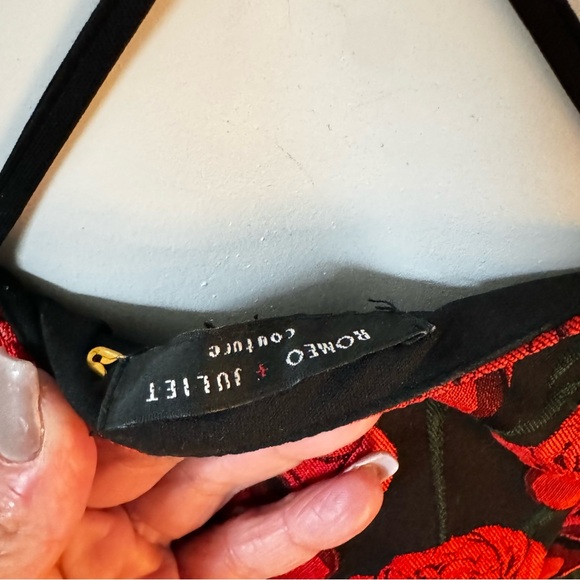 Romeo and Juliet Couture Red and Black Satin Brocade Jacquard Fabric Dress - Picture 6 of 6